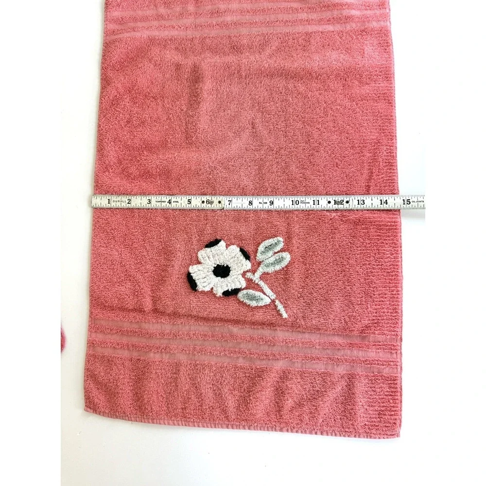 Vintage Cannon Pink 3D Flower Hand Towel & Washcloth Made in U.S.A. Set Of 2